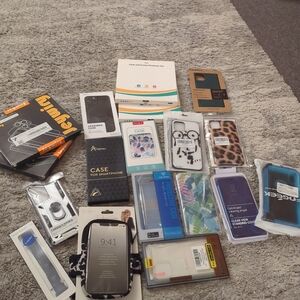 15 mix iPhone cellphone cases bundle, arm phone holder and smart watch handle.